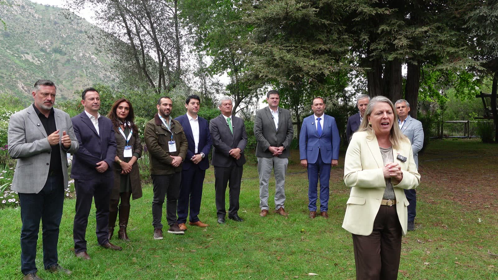 Subsecretaria de Turismo María Paz Lagos en el punto de prensa de la Cumbre de Turismo en Pirque
